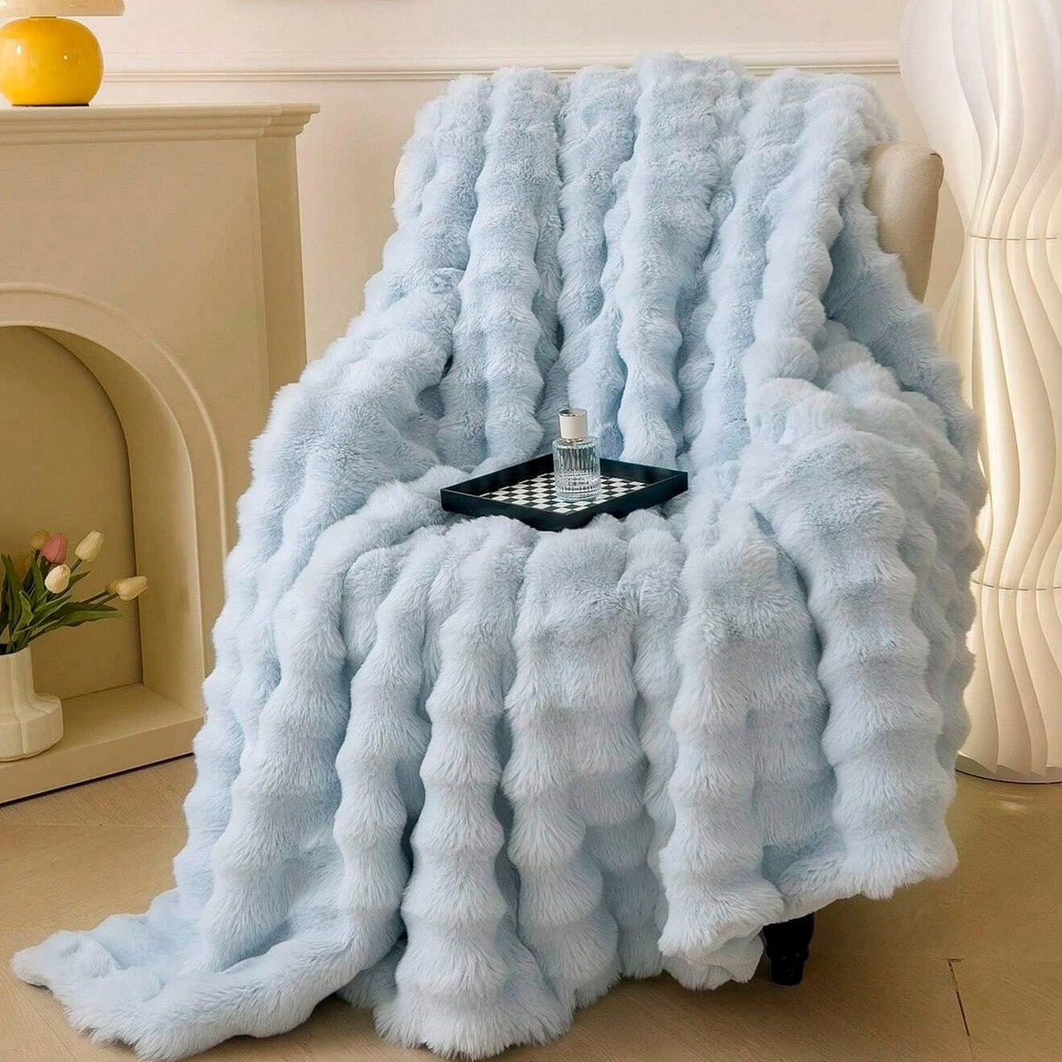 Blankets and soft furnishings – long pile textured blanket
