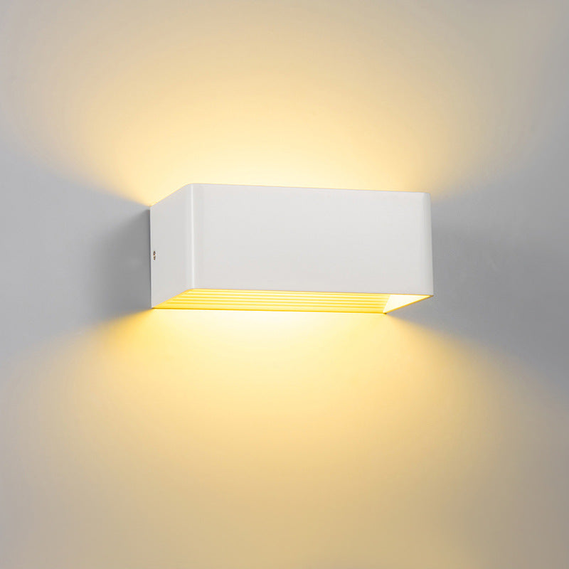 Modern cube up and down LED wall light by BROKLEN – view 5