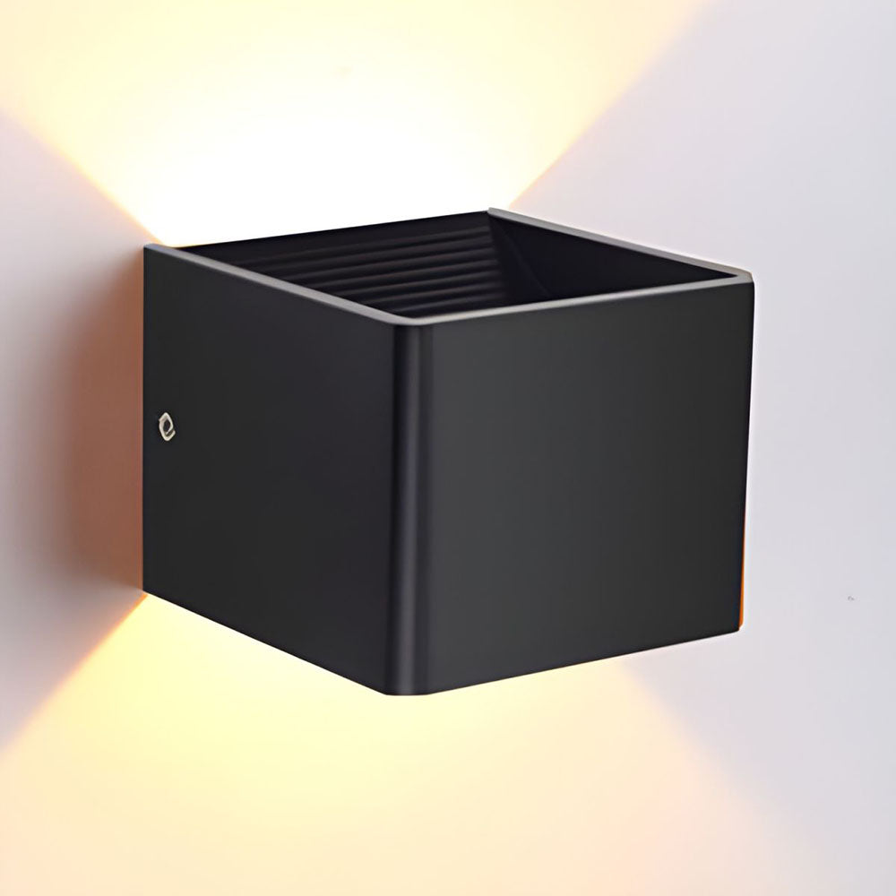 Modern cube up and down LED wall light by BROKLEN – view 8