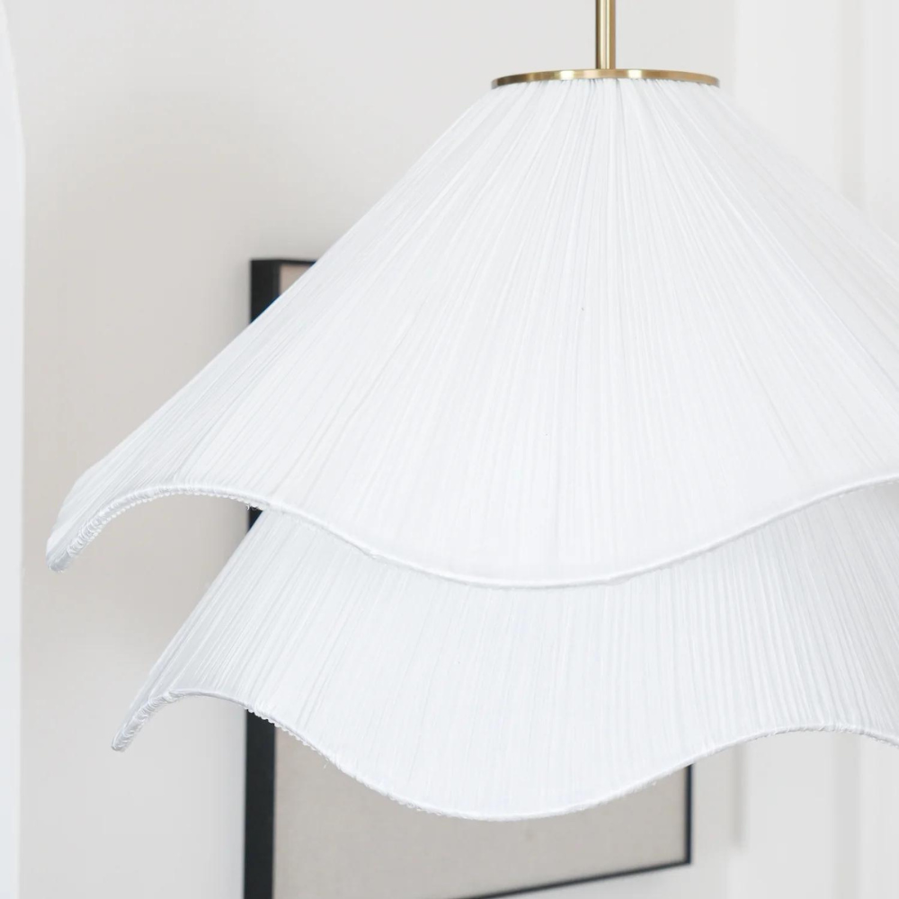 Japandi Wavy Fabric Pendant Light – White Pleated Fabric Ceiling Light
