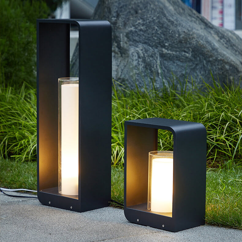 Black rectangular solar outdoor lantern with frosted glass by BROKLEN – view 3