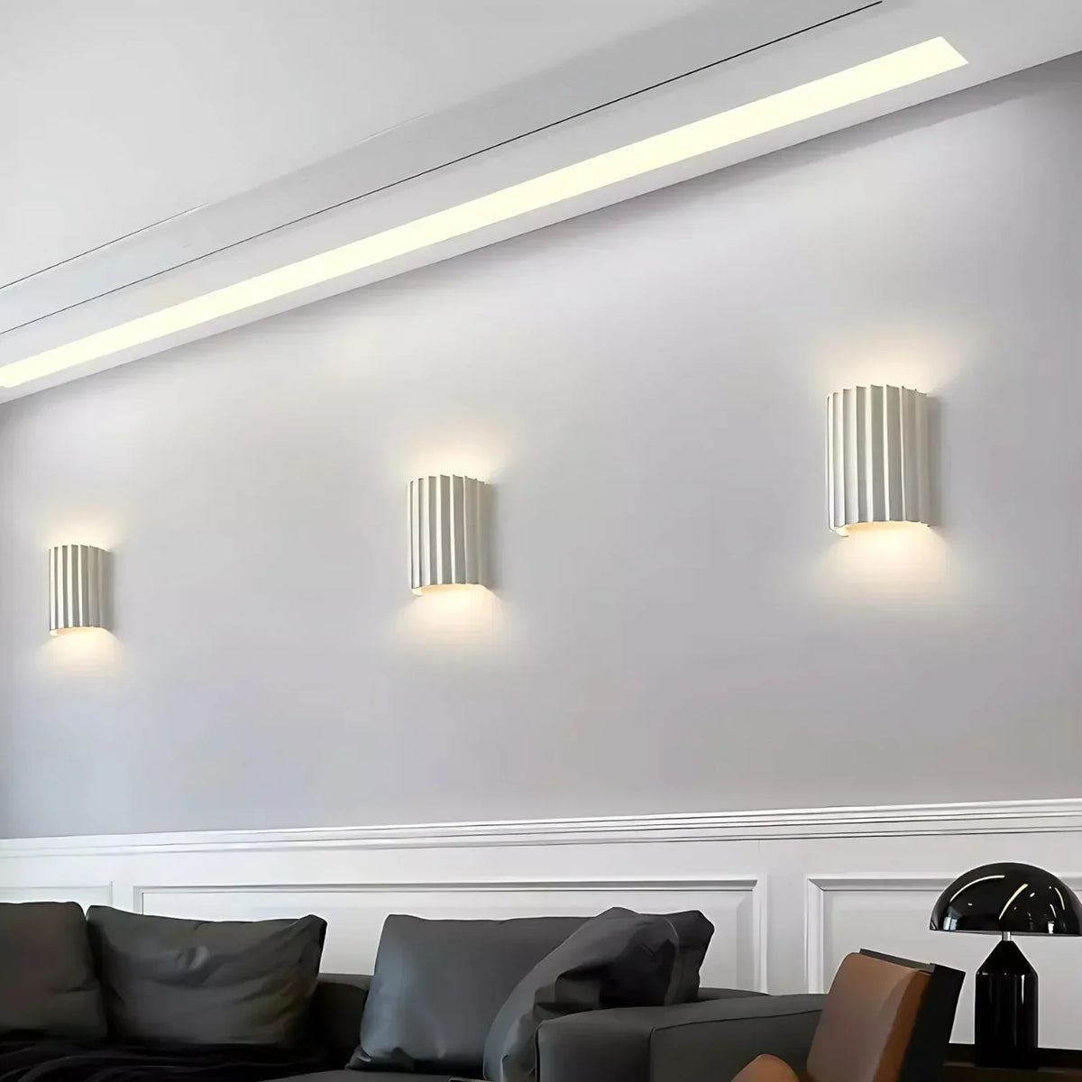 Ribbed resin cylinder up and down wall light by BROKLEN – view 9