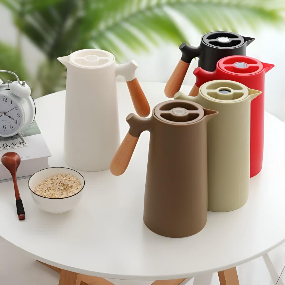 Insulated thermal coffee carafe with wooden handle by BROKLEN – view 5