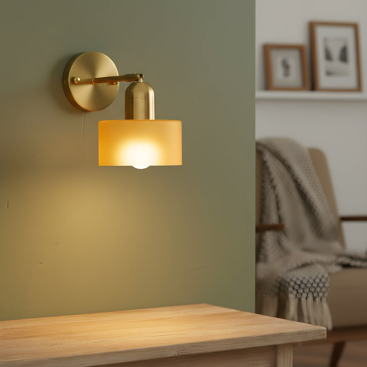 Bauhaus wall lamp with coloured glass shade by BROKLEN – view 3