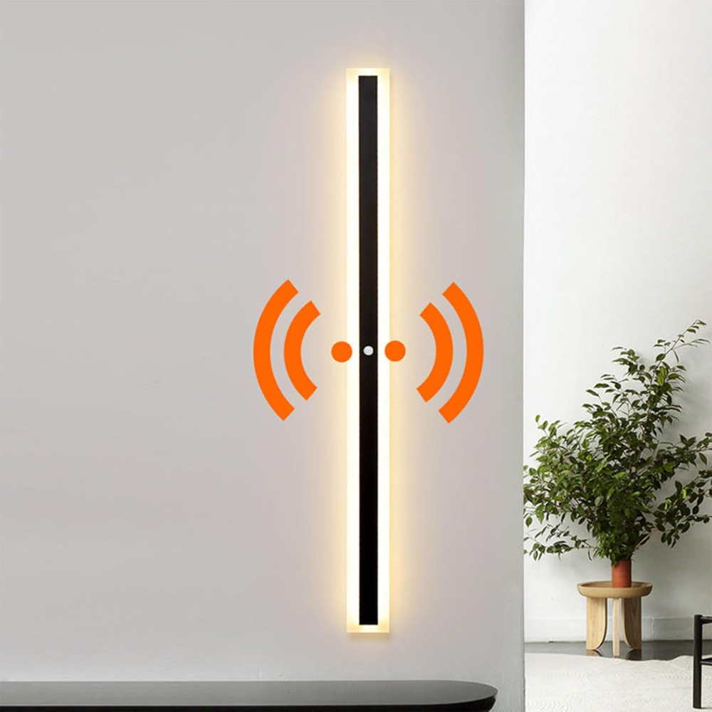 Architectural black vertical linear LED wall light by BROKLEN – view 33