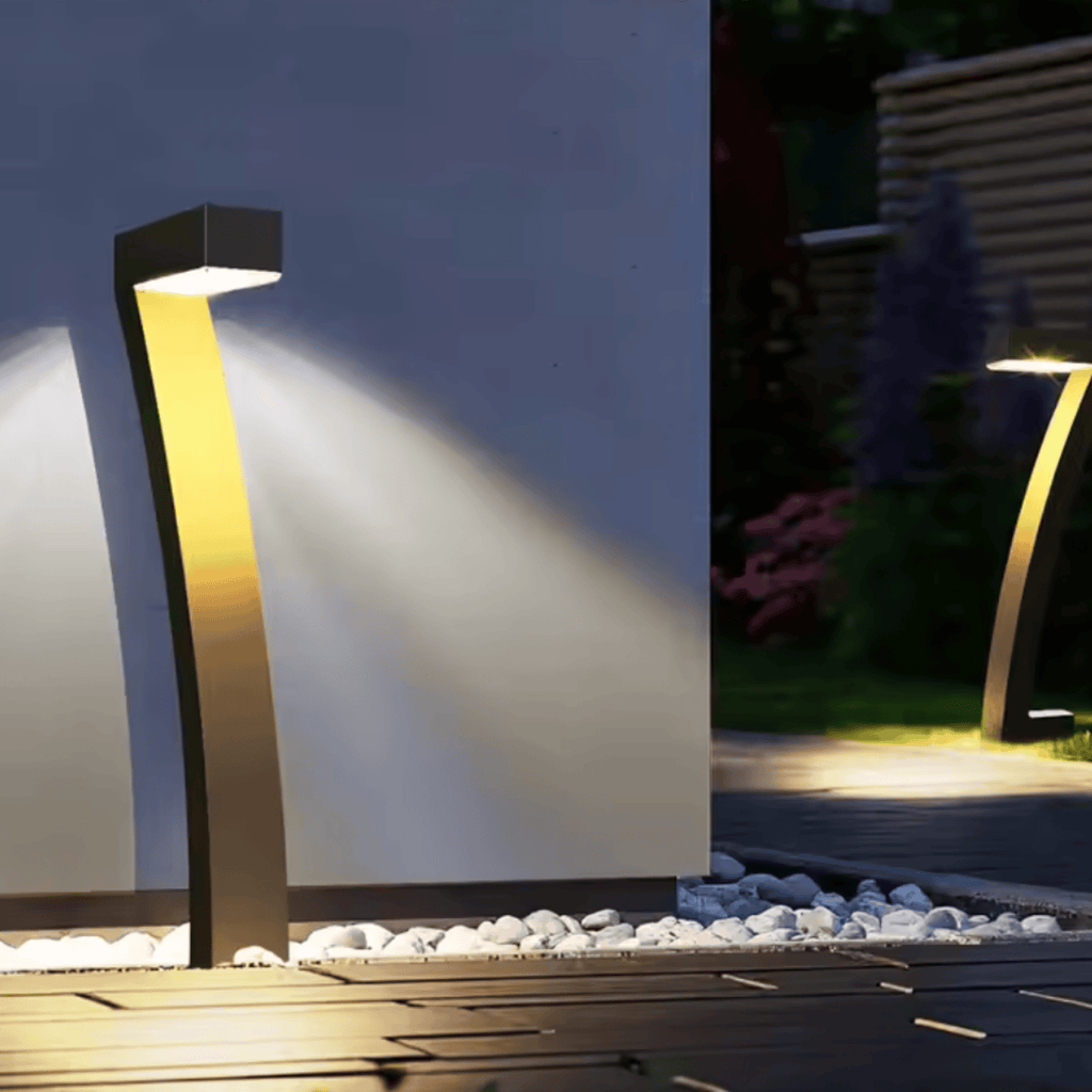 Curved solar LED garden bollard path lights by BROKLEN – view 3