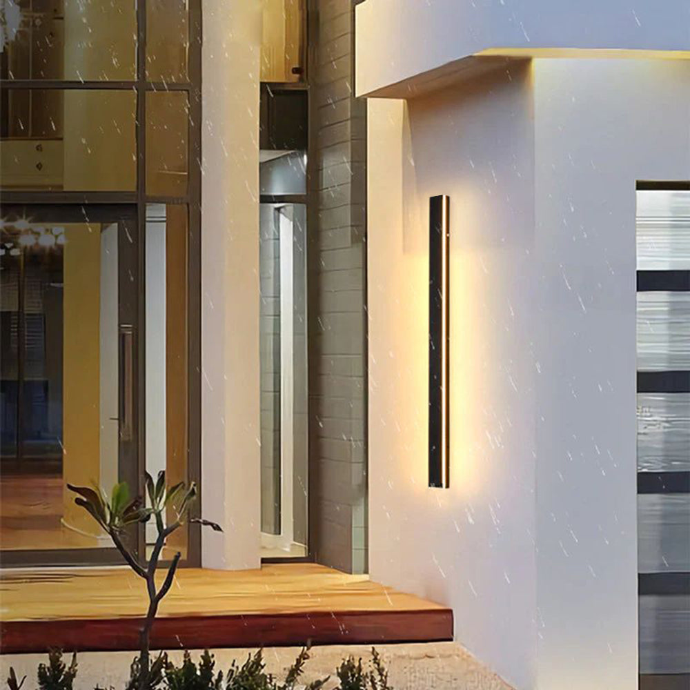 Architectural black vertical linear LED wall light by BROKLEN – view 22