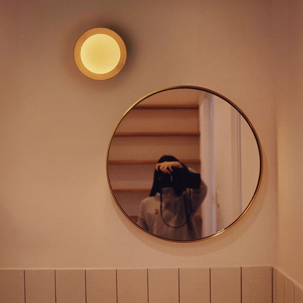 Round wooden wall light with frosted globe shade by BROKLEN – view 5