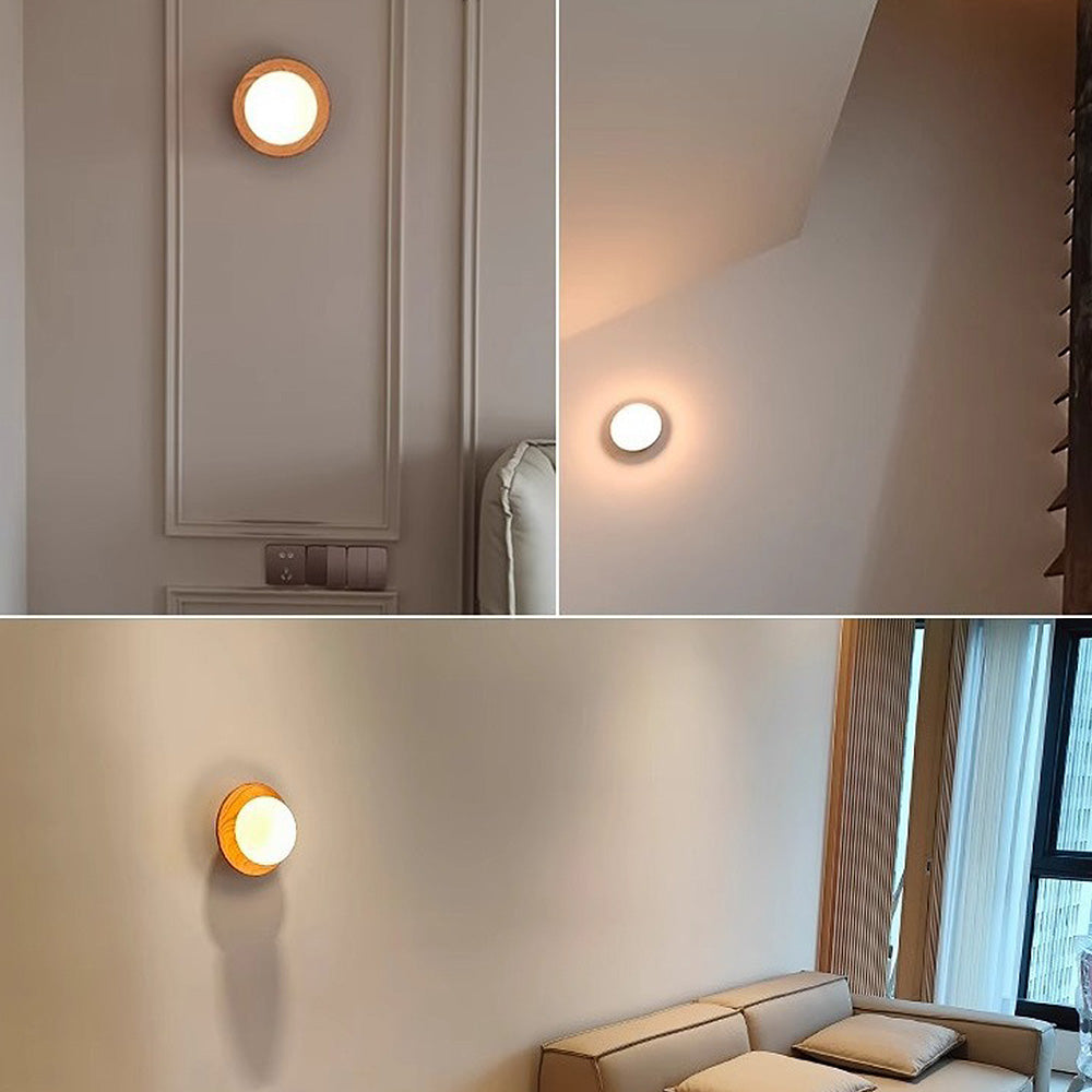 Round wooden wall light with frosted globe shade by BROKLEN – view 4
