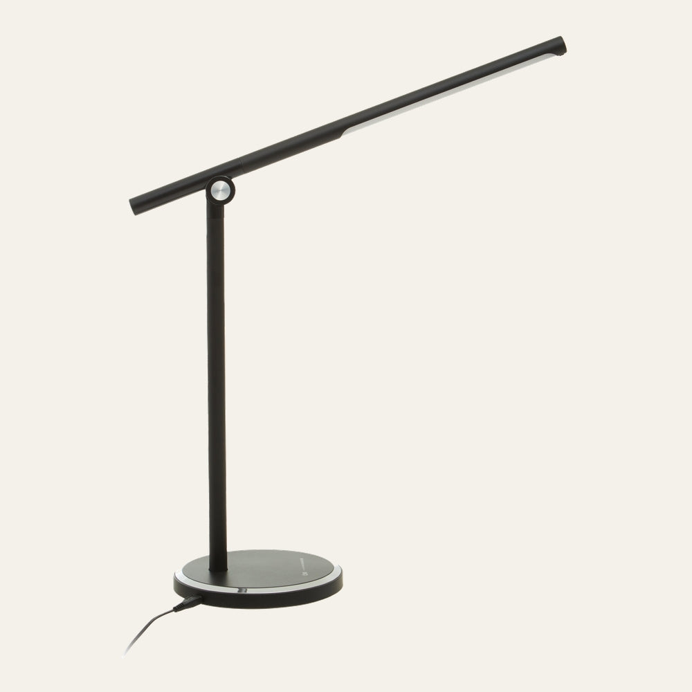 Slimline LED desk lamp with touch control by BROKLEN – view 3