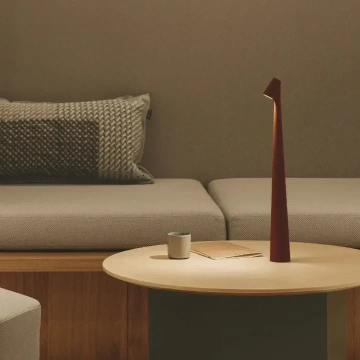 Minimalist beam LED table lamp – rechargeable cordless lamp by BROKLEN – view 16