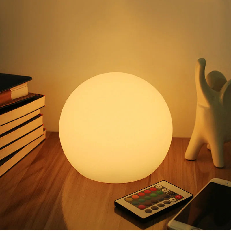 Colour-changing rechargeable LED globe lamp with remote by BROKLEN – view 3
