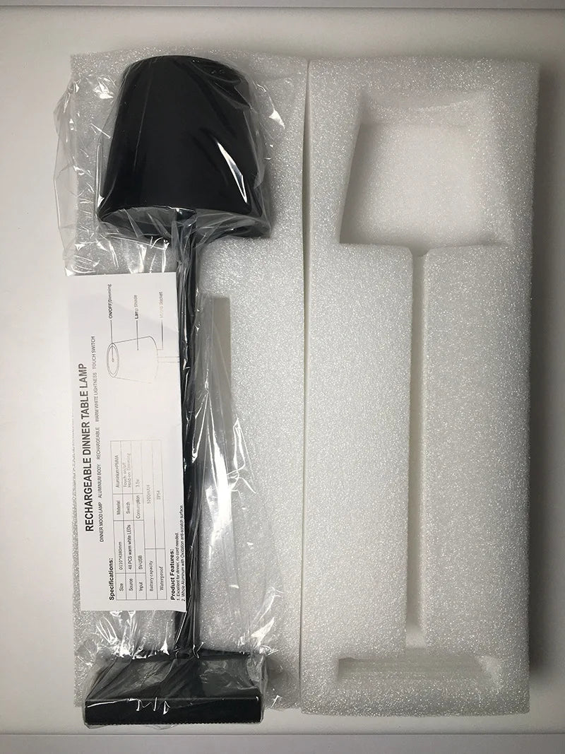 Cordless rechargeable Japandi table lamp in aluminium by BROKLEN – view 7