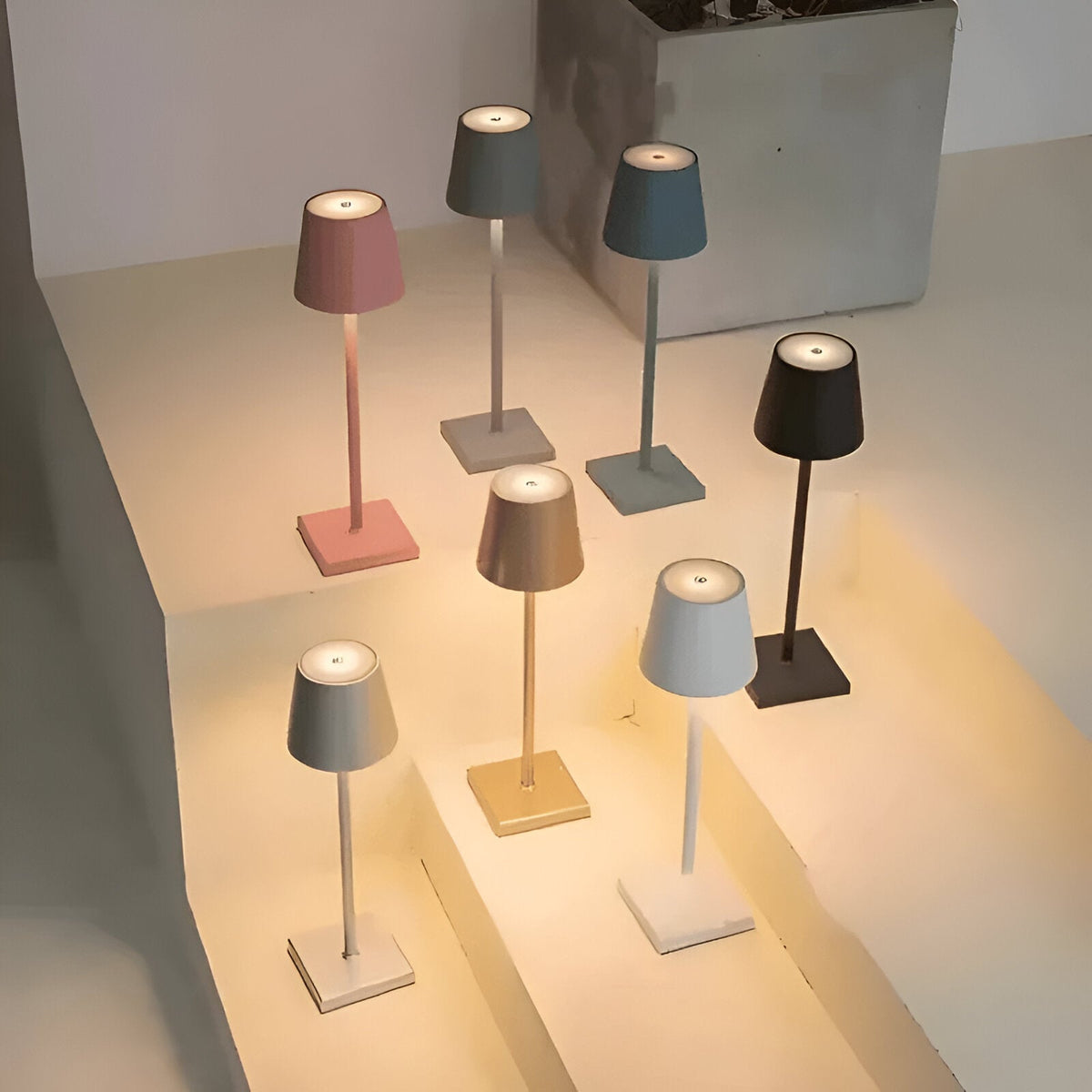 Waterproof rechargeable cordless LED table lamp by BROKLEN – view 8