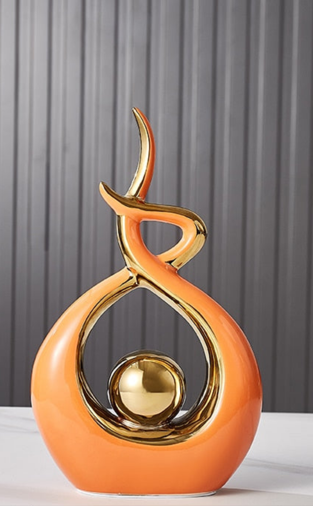 Abstract open form ceramic sculpture with gold centre by BROKLEN – view 15