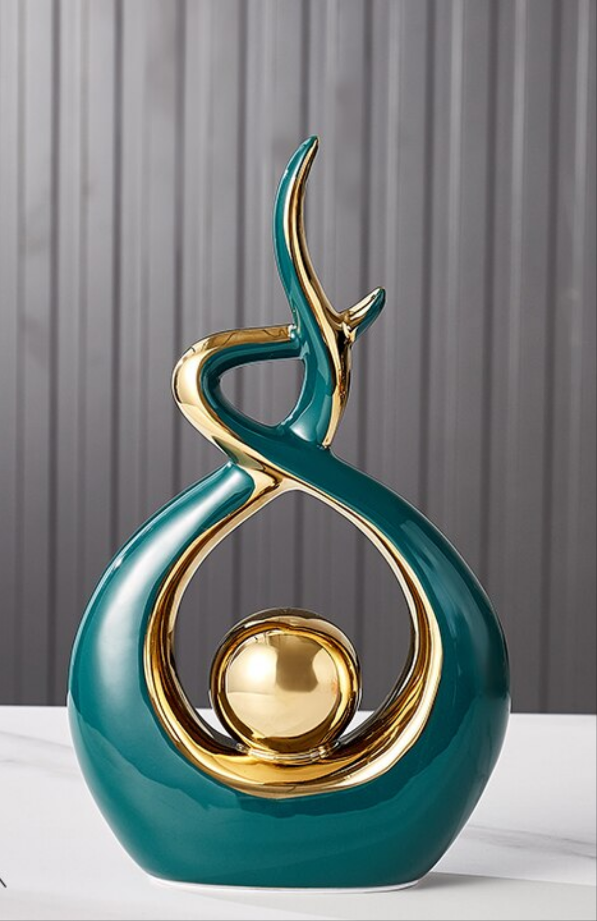 Abstract open form ceramic sculpture with gold centre by BROKLEN – view 10