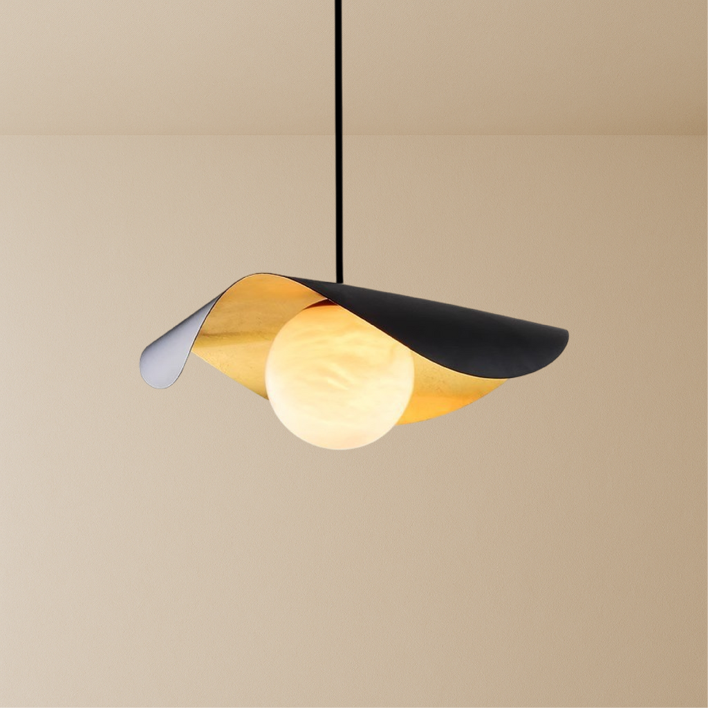 Marble ball pendant light by BROKLEN – view 5