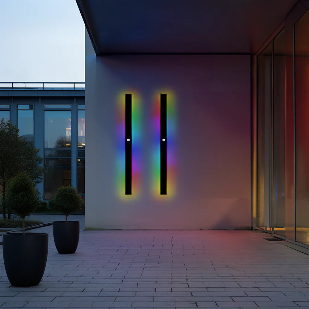 Architectural black vertical linear LED wall light by BROKLEN – view 29
