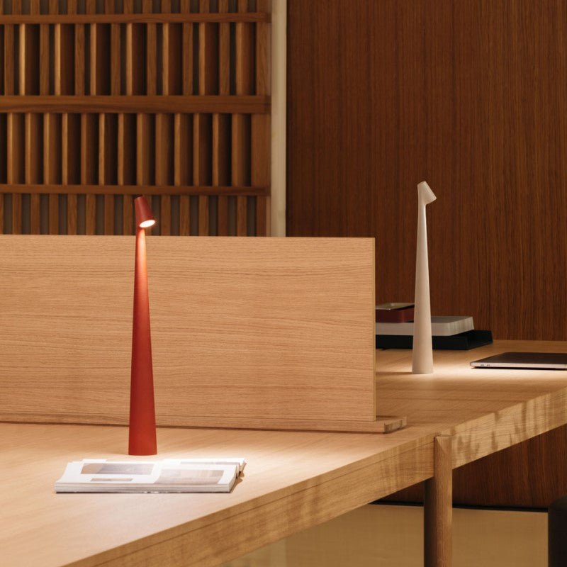 Minimalist beam LED table lamp – rechargeable cordless lamp by BROKLEN – view 18