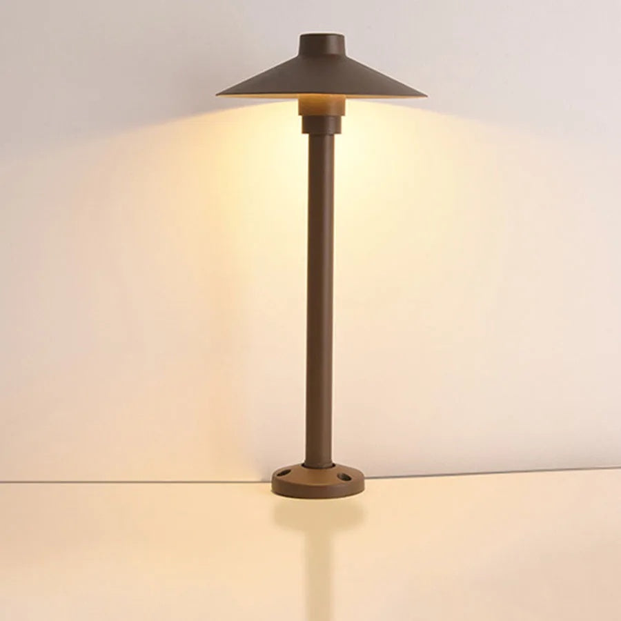 Mushroom shaped outdoor garden path light by BROKLEN – view 3