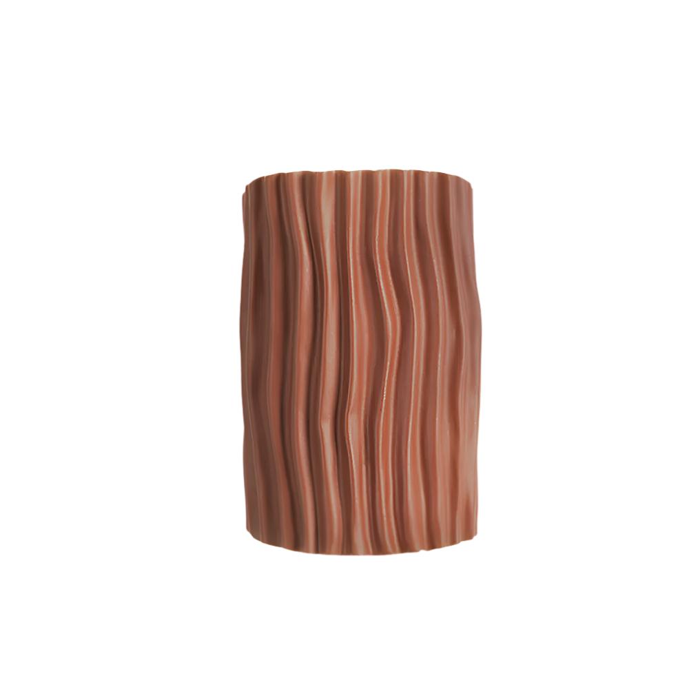 Japandi resin wall light with organic lines by BROKLEN – view 17