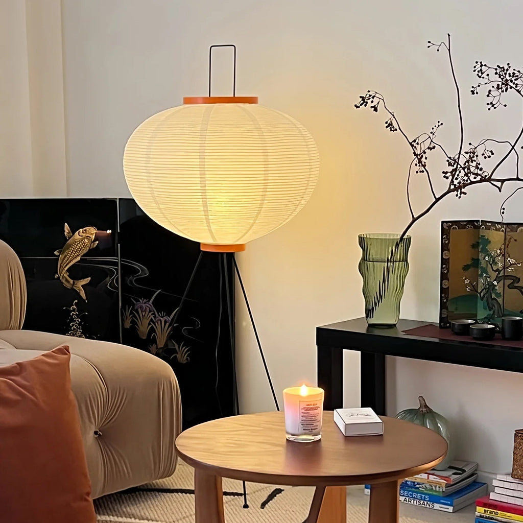 Japanese rice paper floor lamp by BROKLEN – view 2