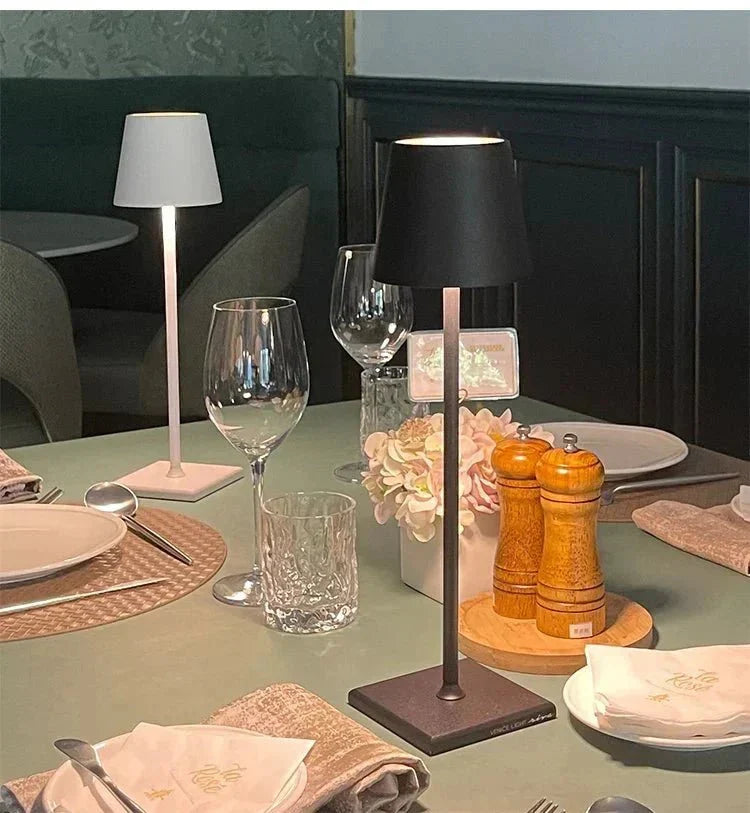 Cordless rechargeable Japandi table lamp in aluminium by BROKLEN – view 3