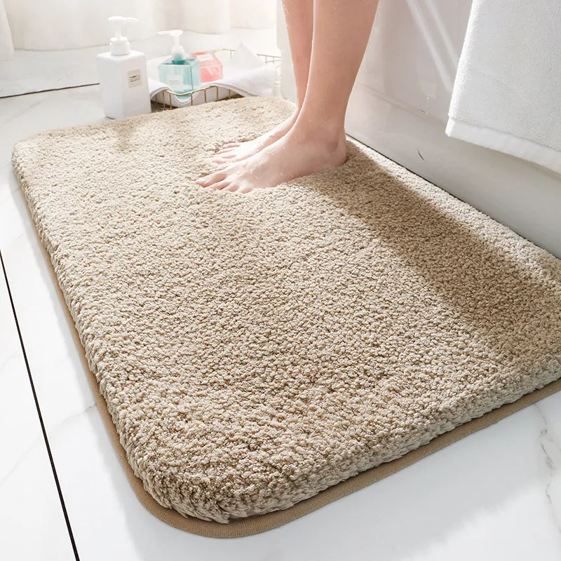Thick soft microfibre non-slip bath mat by BROKLEN – view 9