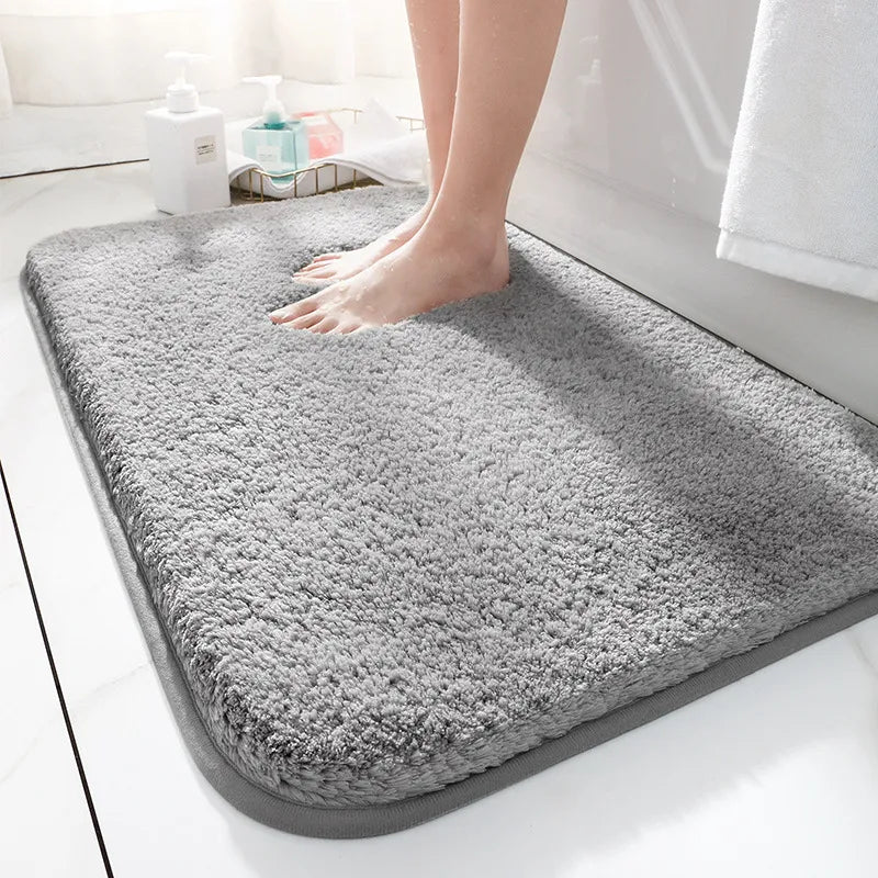 Thick soft microfibre non-slip bath mat by BROKLEN – view 5