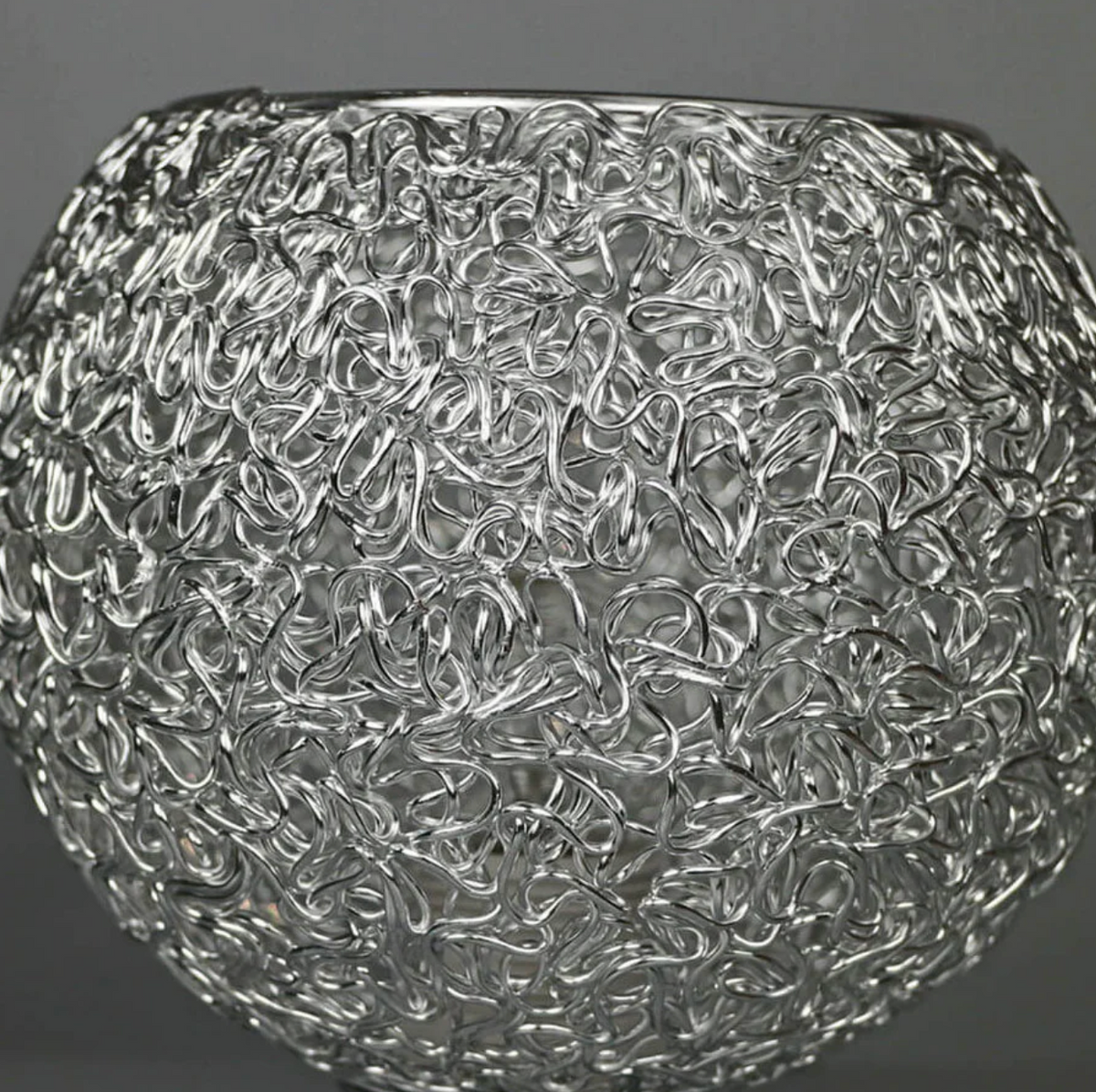 Woven metal globe flush mount ceiling light by BROKLEN – view 13