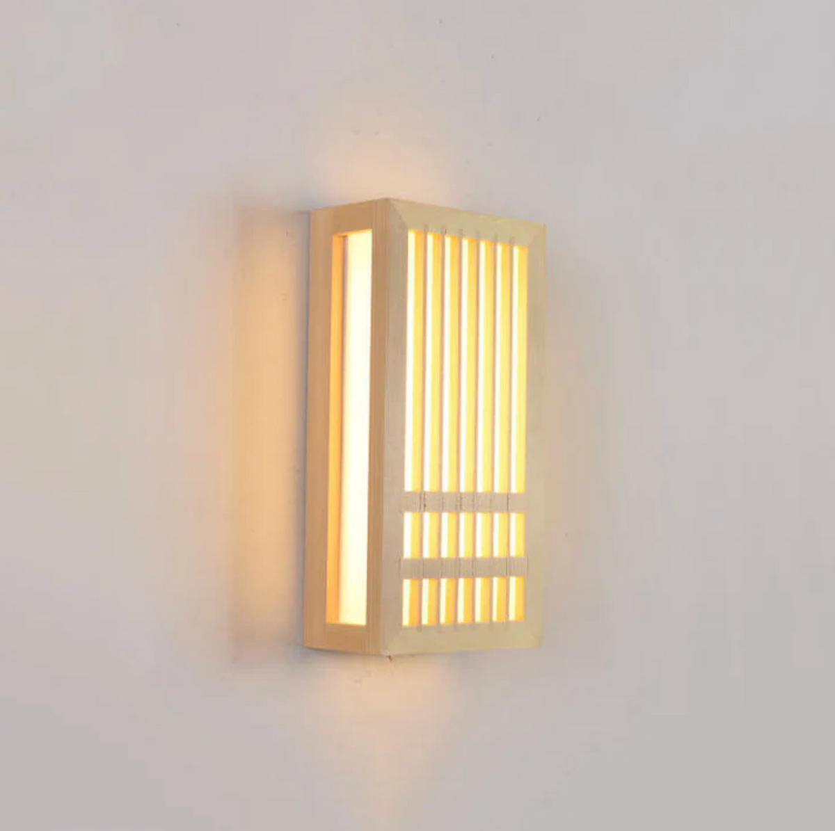 Japandi wooden slatted LED wall light by BROKLEN – view 9