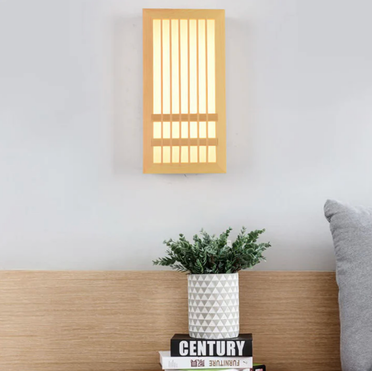Japandi wooden slatted LED wall light by BROKLEN – view 2
