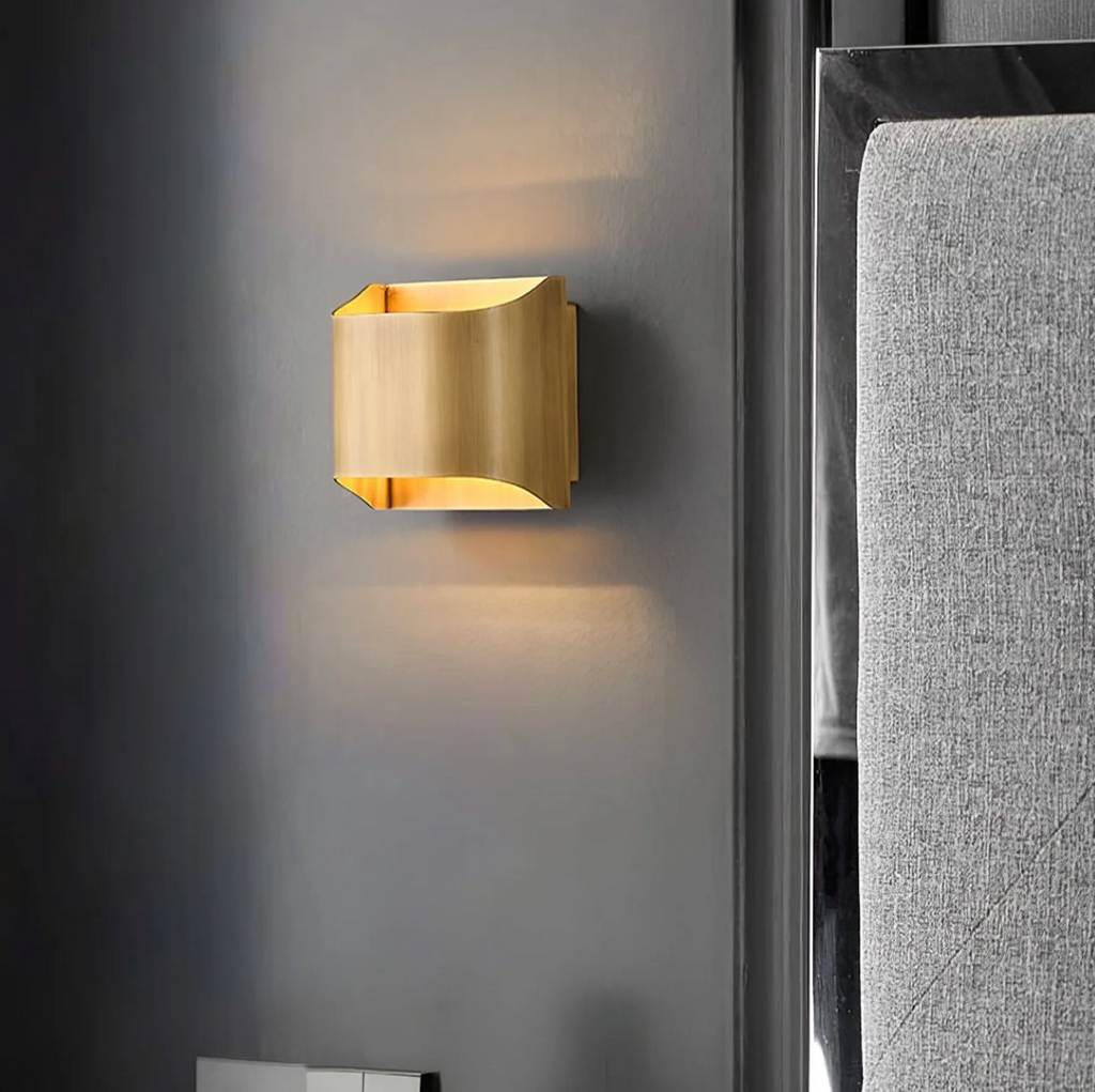 Up down LED cube wall light by BROKLEN – view 12