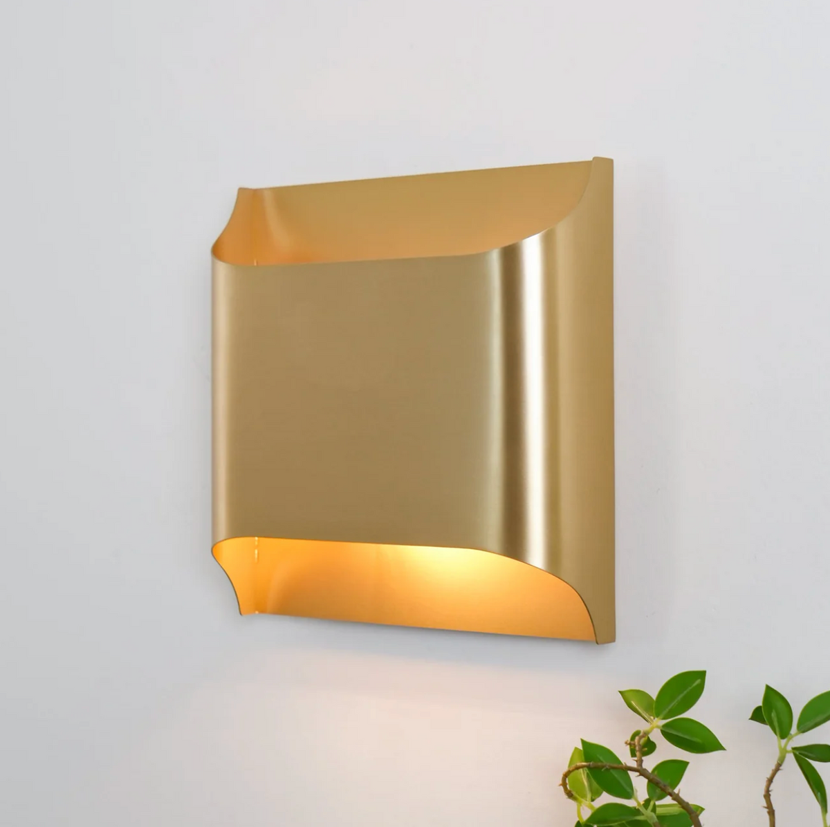 Up down LED cube wall light by BROKLEN – view 14