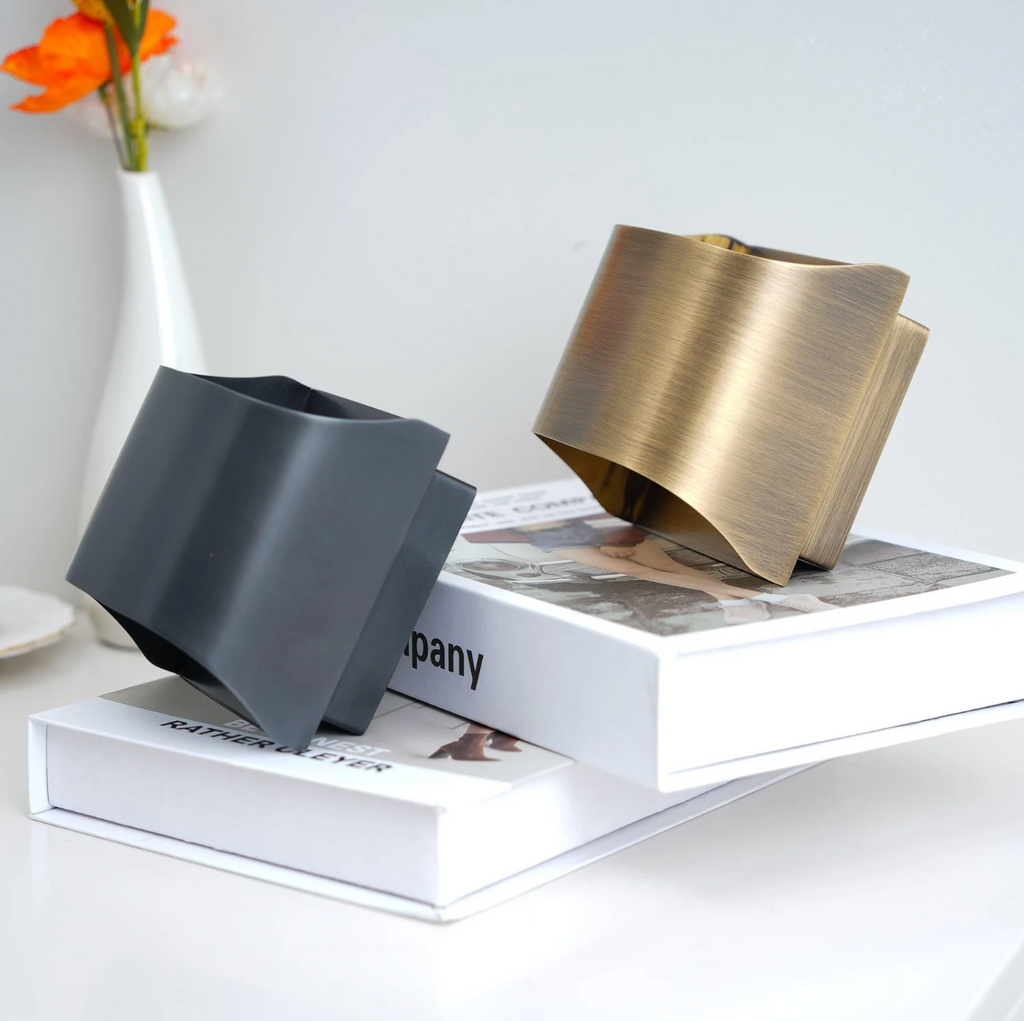 Up down LED cube wall light by BROKLEN – view 17