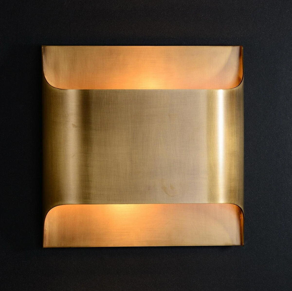 Up down LED cube wall light by BROKLEN – view 4