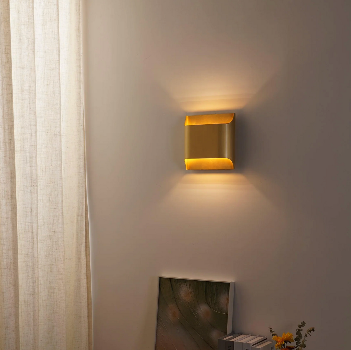 Up down LED cube wall light by BROKLEN – view 3