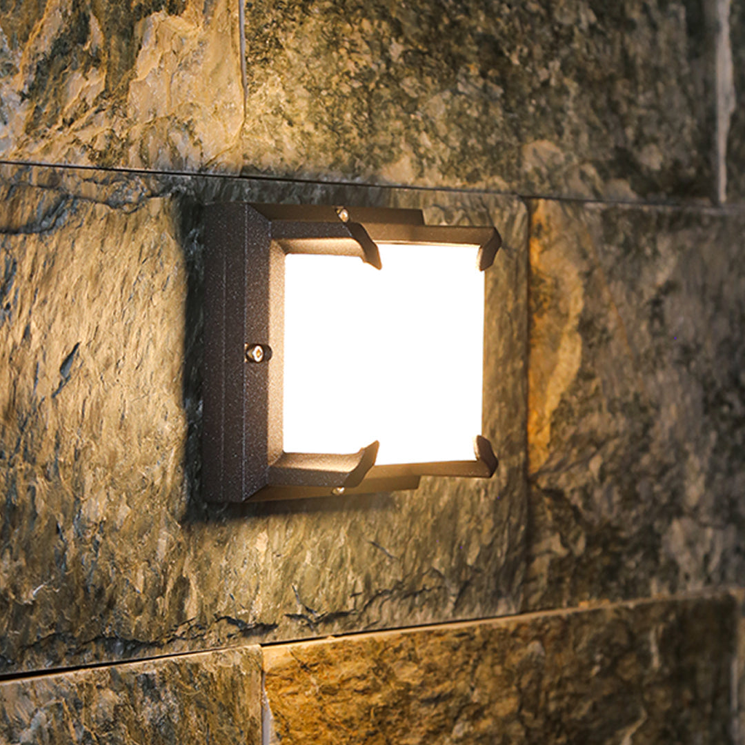 Square black waterproof LED outdoor wall light by BROKLEN – view 6