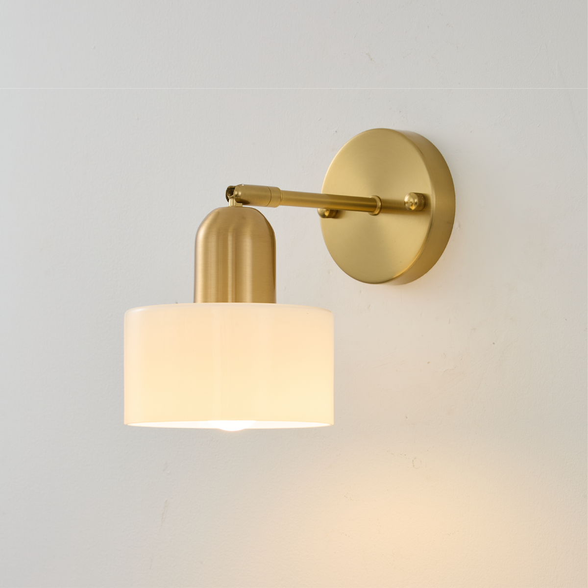 Bauhaus wall lamp with coloured glass shade by BROKLEN – view 7