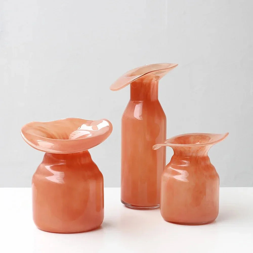 Hand-formed peach glass Christmas vase by BROKLEN – view 4