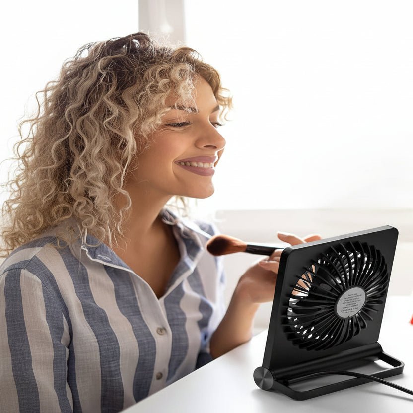 Compact slim USB desk fan with adjustable airflow by BROKLEN – view 3