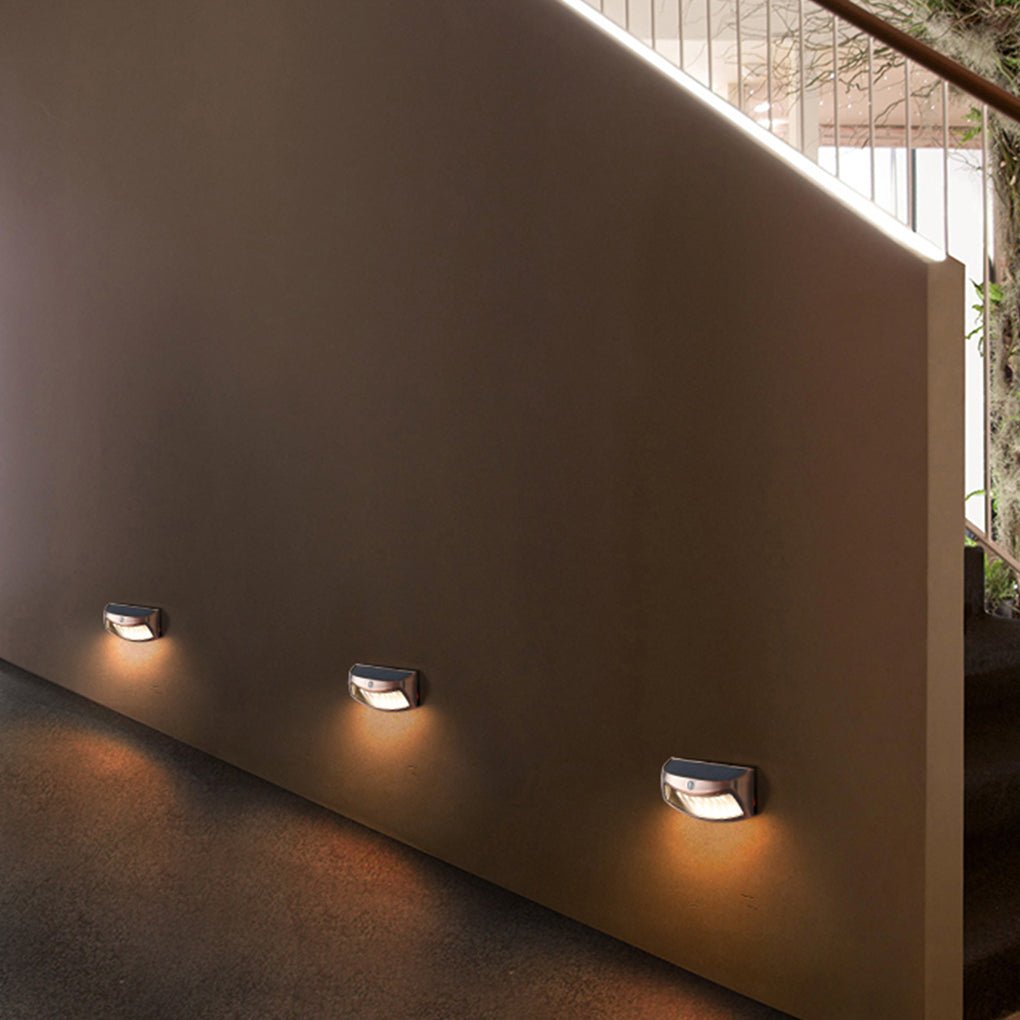 Industrial black LED outdoor wall light with motion sensor by BROKLEN – view 10