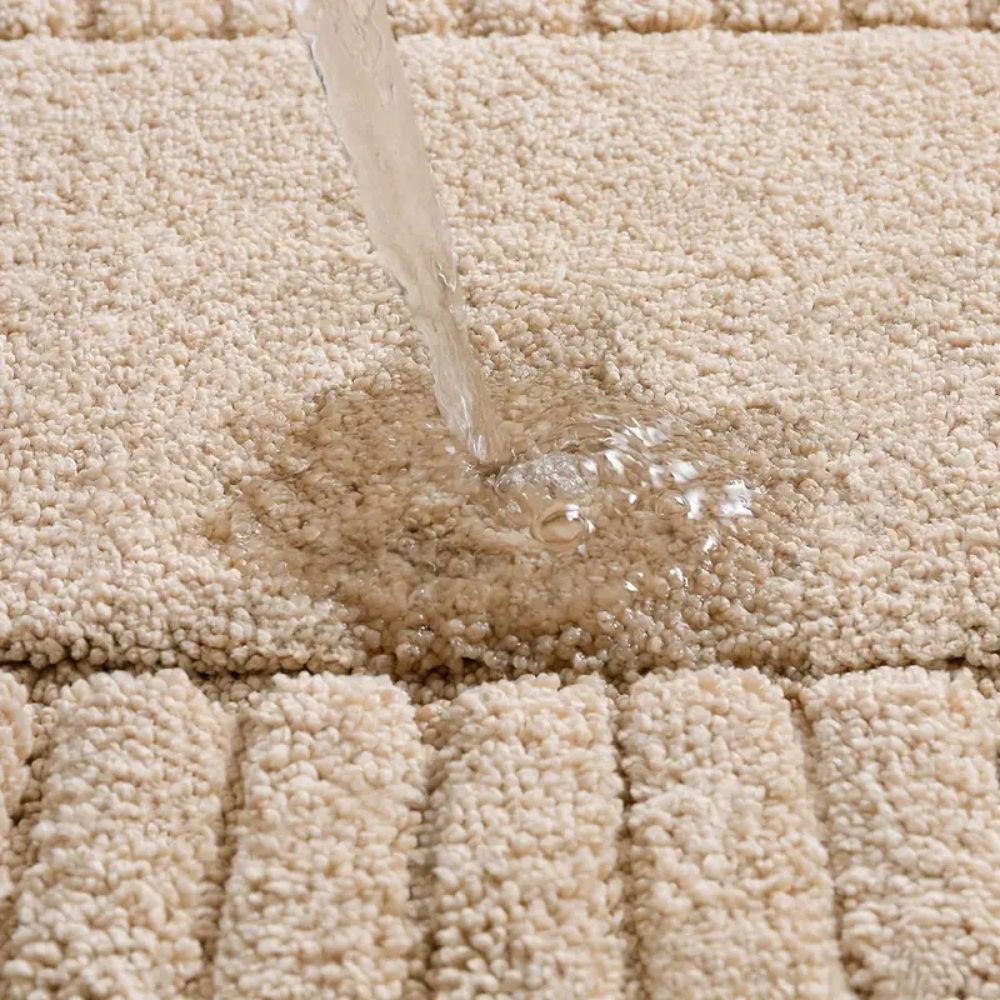 Non-slip quick dry absorbent bath mat by BROKLEN – view 4